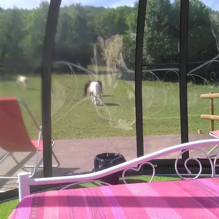 ラグジュアリーテント Ferme Des Baillards Bélesta